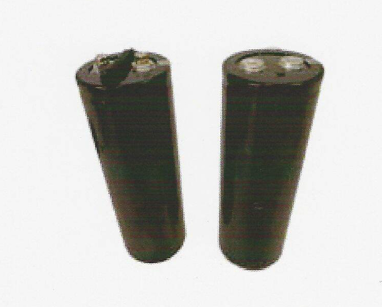 GE0762: Capacitor - Blower Filter 1800UF - 300DC - D77xL220 M6 Terminal